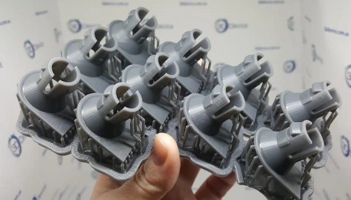 Produkcja w małych seriach na drukarce 3D SLA, żywica Tough 2000