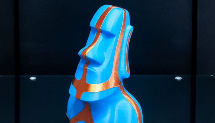 Drukowanie 3D metodą FDM za pomocą dwóch ekstruderów na drukarce 3D KLEMA Twin 250 Pro