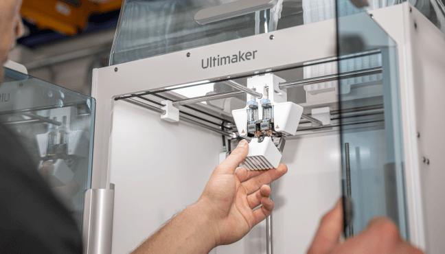 Wydajność i precyzja druku na UltiMaker S6 Secure