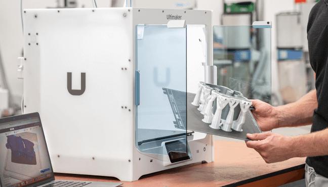Bezpieczna stacja druku 3D UltiMaker S6 Secure dla przemysłu strategicznego