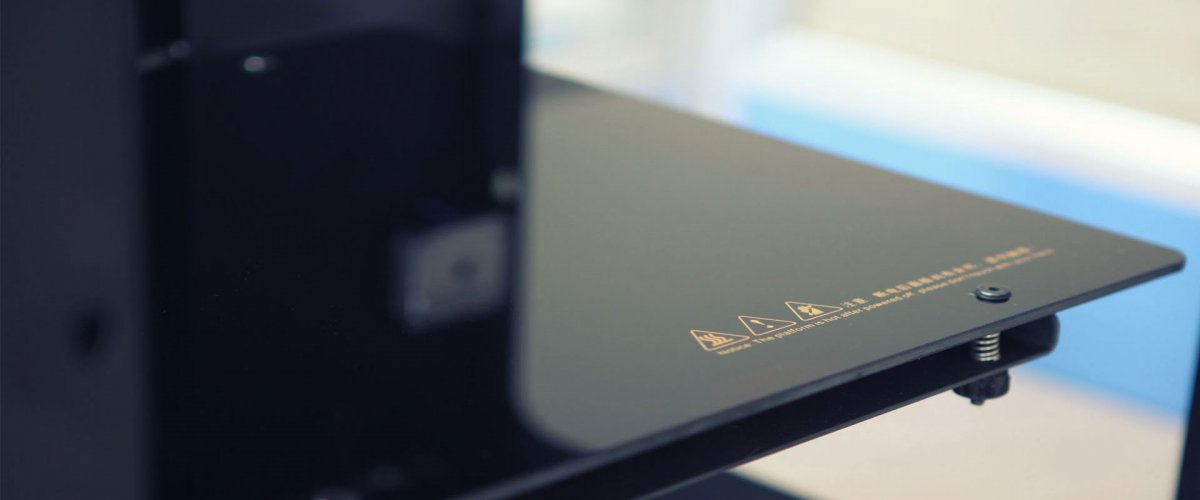 Stabilny stół grzewczy drukarki CreatBot F430 z powłoką BuildTak