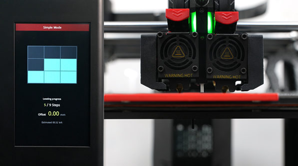 Automatyczne poziomowanie platformy roboczej w Raise3D